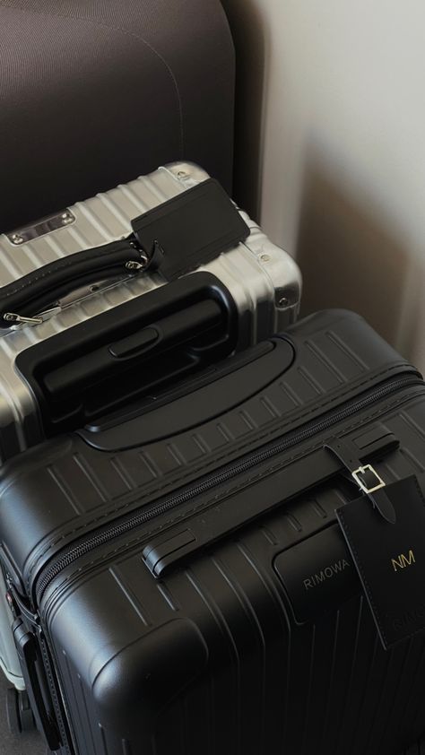 Rimowa luggage travel world instagram luggages luxury montecarlo monaco france Rimowa Luggage, Suitcases Travel, Luggage Organizer, Luxury Luggage, Airport Aesthetic, Airport Fits, Travel Pictures Poses, Suitcase Bag, Luggage Bags Travel