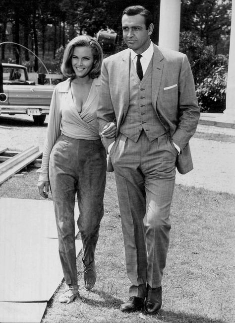 20th-century-man: “Honor Blackman, Sean Connery / production still from Guy Hamilton’s Goldfinger (1964) ” Sean Connery 007, Honor Blackman, Sean Connery James Bond, James Bond Style, James Bond Girls, 007 James Bond, Ian Fleming, Bond Girls, Roger Moore