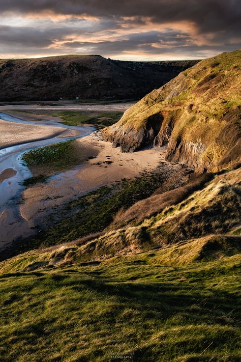 The Rough and Rugged Landscape of Wales @ Three Cliffs Bay, Gower Peninsula. Three Cliffs Bay Wales, Wales Landscape, Coastal Photos, Rugged Landscape, Gower Peninsula, Brand Palette, Shoot Ideas, Wonderful Places, Europe Travel