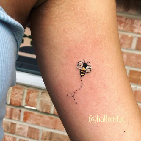 Tiny bee tattoo Cute Small Line Tattoos, Small Cartoon Bee Tattoo, Bee Tattoo Ideas Cute, Bee Finger Tattoos For Women, Ladybugs Tattoo Ideas, Bee Allergy Tattoo, Bee Tattoo With Initials, Easy Bee Tattoo, Finger Tattoos Bee