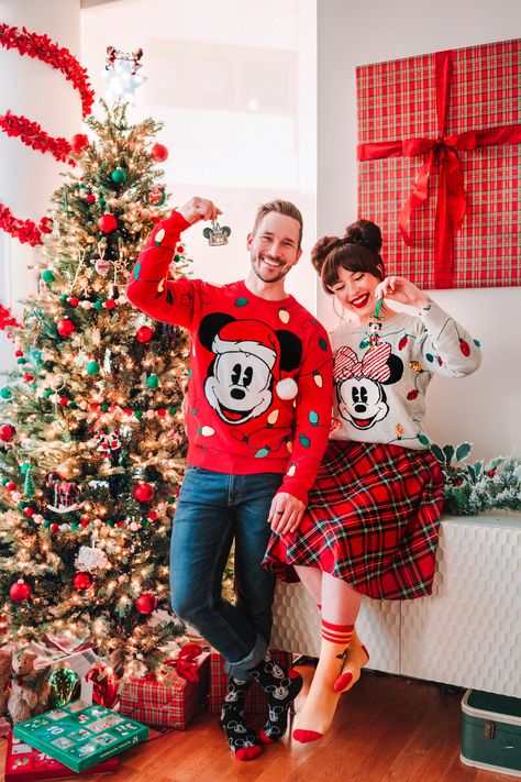 Disneyland Couples Outfits, Disney World Christmas Outfit, Disneyland Christmas Outfit, Disney Christmas Outfits, Couple Disney, Disney Xmas, Christmas Sweater Outfits, Keiko Lynn, Disneyland Christmas