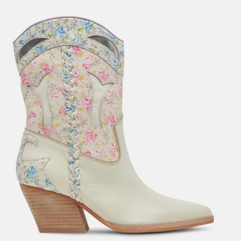 Pastel Cowboy Boots, Fun Cowgirl Boots, Colorful Cowgirl Boots, Girly Cowboy Boots, Cabo Fits, Floral Cowboy Boots, Cow Girl Boots, Cute Cowgirl Boots, Concert Fit