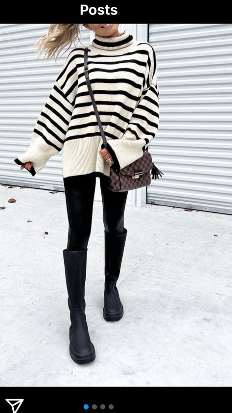 Striped Blouse Outfit, Striped Sweater Outfit, Flare Sleeve Sweater, Winter Sweater Outfits, Pullovers Outfit, Jumper Outfit, White Striped Sweater, Pullover Outfit, Elegante Casual