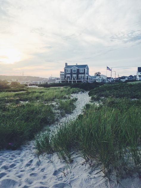 Marshfield, Massachusetts Wellsbury Massachusetts, Concord Massachusetts Aesthetic, Massachusetts Aesthetic Summer, Massachusetts Farmhouse, Marshfield Massachusetts, Massachusetts Aesthetic, Massachusetts Houses, Massachusetts House, Mansion Aesthetic