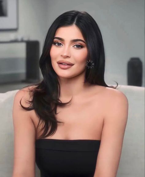 Kylie Jenner Face, Kylie Jenner Photoshoot, Kylie Jenner Hair, Looks Kylie Jenner, Kylie Jenner Pictures, Kylie Jenner Look, Kylie J, Hair Remedies For Growth, Face Makeup Tips