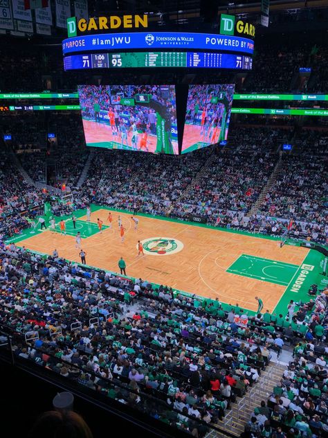 Celtics Aestethic, Green Basketball Aesthetic, Boston Celtics Aesthetic, Nba Aesthetic, Nick Kroll, Celtics Game, Boston Aesthetic, Disney Prom, Boston Basketball