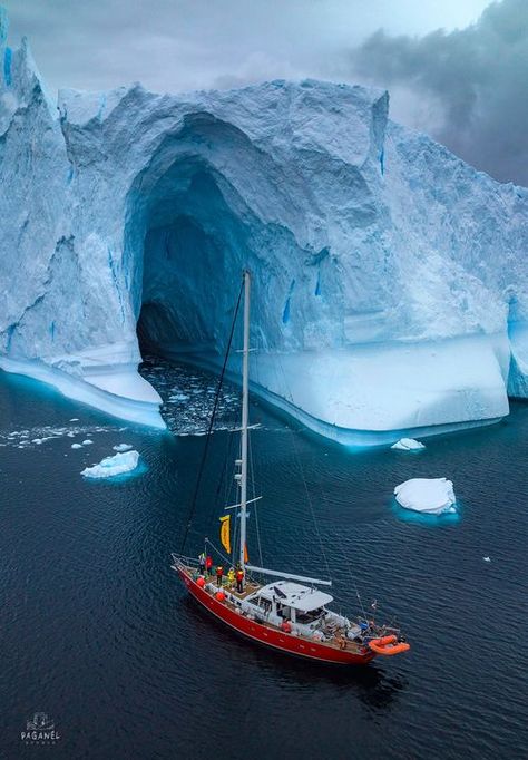 Ice Worlds of Greenland Iceberg Aesthetic, Aesthetic Greenland, Ice Berg, Underwater Iceberg, Iceland Diamond Beach, Blue Ice Cave Iceland, Arctic Circle, North Pole, Scandinavia