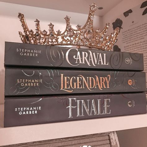 The Caraval Series, Caraval Series Aesthetic, Stephanie Garber Books, Carnaval Book, Caraval Aesthetic, Caraval Trilogy, Mind Ya Business, Caraval Series, Caraval Book