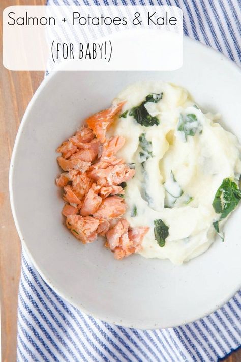 Salmon for baby! With a potato and kale puree on the side. Salmon For Baby, Baby Food By Age, Diy Baby Food, Delicious Clean Eating, Healthy Baby Food, Baby First Foods, Weaning Recipes, Baby Puree Recipes, Baby Puree