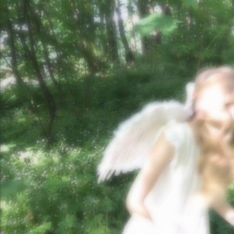 Angle Aethstetic, Emy Core, Gloomy Angelcore, Angelcore Pfp, Jessica Core, Angel Witch, Cottagecore Icons, Angelic Aesthetic, Angel Core