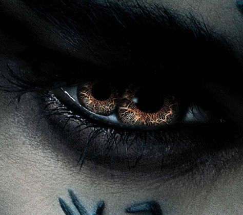 The Mummy Tom Cruise, Samael Angel, The Mummy 2017, Mummy 2017, Iris Eye, Sofia Boutella, Angel Demon, Creepy Eyes, Star Trek Beyond