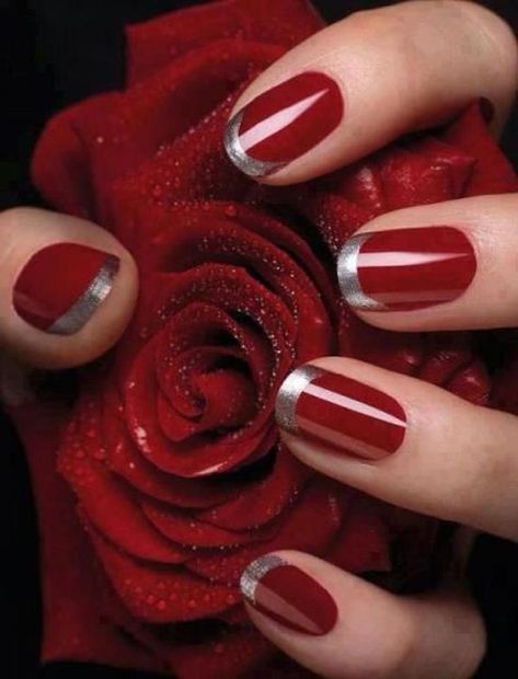 70 Ideas of French Manicure Nail Designs | Art and Design Alabama Nail Designs, Alabama Nails Crimson Tide, Alabama Football Nails, Alabama Nail Art, Ongles Rose Pastel, Alabama Nails, Football Nail Designs, Nail Designs 2014, French Manicure Nail Designs