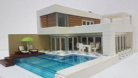 lego modern villa with infinity pool Lego Pool, Lego House Ideas, Clay Things, Modern Villa, Lego House, Lego Building, Cool Lego, Infinity Pool, House Ideas