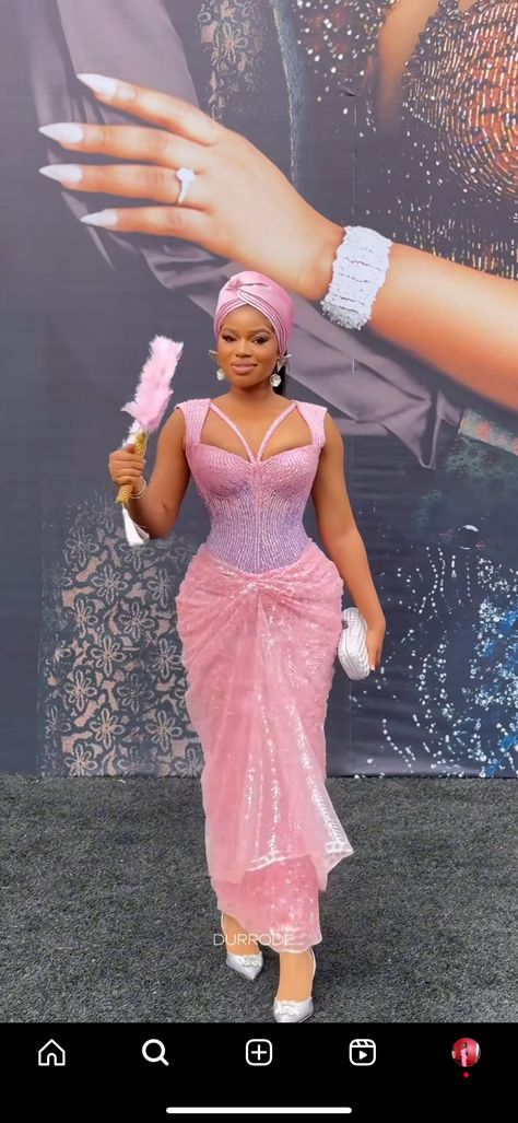 Lace With Corset Styles, One Hand Asoebi Lace Styles, Traditional Asoebi Styles, George Attire For Women, Asoebi Ladies Styles, Pink Traditional Dress African, Traditional Igbo Attire For Women, Trendy Lace Asoebi Styles 2024, Aseobi Design 2024 Lace Styles