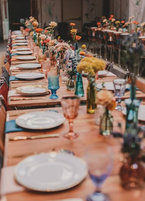 Colourful Vases Wedding, Coloured Vases Wedding Table, Coloured Vases Wedding, Eclectic Place Settings, Colourful Wedding Reception, Eclectic Wedding Color Palette, Colored Vases Wedding Centerpieces, Colourful Wedding Florals, Eclectic Wedding Table Settings