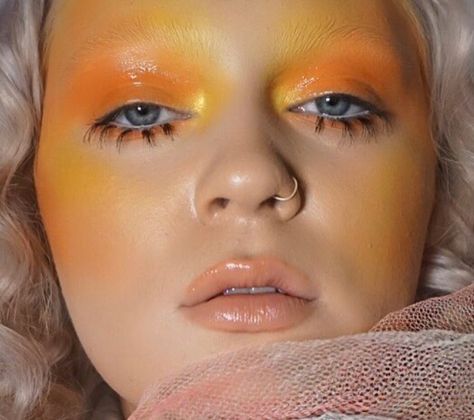 Editorial Make Up Vogue, Monochromatic Makeup Editorial, Yellow Editorial Makeup, Orange Editorial Makeup, Yellow Blush Makeup, Orange Monochromatic Makeup, Crystal Eye Makeup, Monochromatic Makeup Looks, Monochromatic Makeup