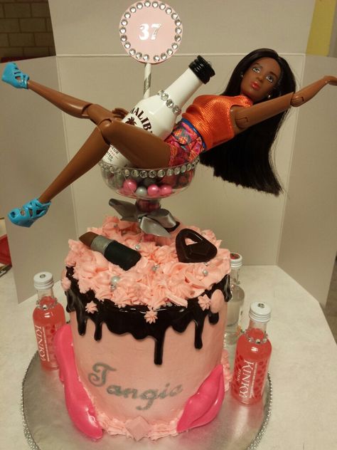 Funny Birthday Cakes For Adults For Women, Drunken Barbie Cake 21st Birthday, Drunken Barbie Cake, Dirty Thirty Cake, Birthday Cake Wine, 21st Bday Cake, 19th Birthday Cakes, Alcohol Cake, Cake Designs For Girl