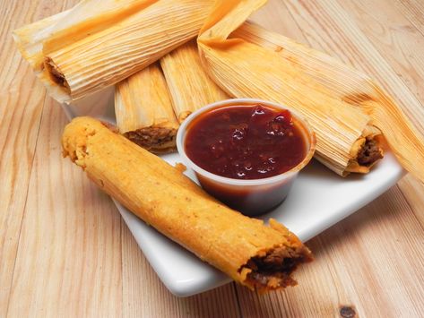 Homemade Beef Tamales Ground Beef Tamales Recipe, Beef Tamales Recipe, Beef Tamales, Tamales Recipe, Homemade Tamales, Tamale Recipe, Hot Tamales, Hot Pepper Sauce, Homemade Tortillas