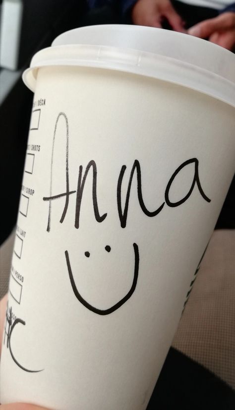 Starbuck coffee with the name '' Anna'' on it Anna Name, Starbucks Name, Cute Couple Sketches, Cups Writing, Coffee Names, Gf Material, Couple Sketch, Foodie Instagram, Aesthetic Letters