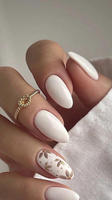 Are you in search of some attractive white nail designs to experiment with during this season? If yes, then you have landed on the right article! As summer is approaching, I have curated a list of my preferred styles to offer you some ideas. I have included various designs ranging from abstract to indie to cater to different preferences.Many of these styles can be easily replicated in the comfort of your own home! If you’re interested in trying a matte style, I suggest purchasing this matte nail Trendy Nails Ideas 2024 Summer Almond, Matte Nails Design Ideas Classy, Subtle Nail Ideas, Nude And White Nail Designs, White Sns Nails, Matte Summer Nails, Simple Nail Designs Summer, Wedding Nails Pink, Prom Nails Purple