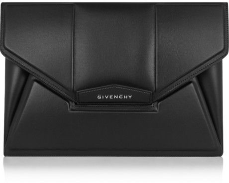 Givenchy Antigona envelope clutch in black leather with embossed detail Best Leather Wallet, Givenchy Handbags, Givenchy Antigona, Givenchy Bag, Handbag Heaven, Black Clutch, Envelope Clutch, Handbag Shoes, Arm Candy