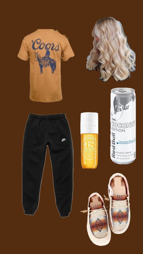 #western Country Outfits With Sweatpants, Western Outfits Women Leggings, Western Sweatpants Outfits, College Outfits Western, Country Shuffles, Cute Western Outfits For School, Cute Southern Outfits, Punchy Western Outfits, Ag Classroom