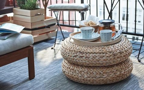 9 IKEA Hacks for Your Patio or Balcony | Apartment Therapy                                                                                                                                                                                 More Alseda Ikea, Ikea Deck, Ikea Patio Furniture, Ikea Patio, Ikea Outdoor Furniture, Small Apartment Therapy, Ikea Outdoor, Apartment Balcony Garden, Ikea Catalog