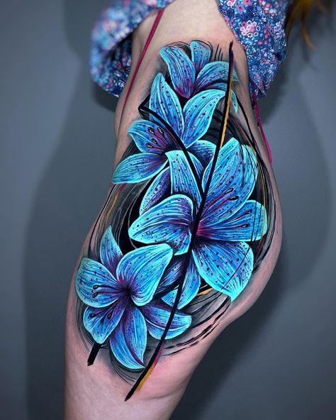 Floral Hip Tattoo, Blue Flower Tattoos, Flower Hip Tattoos, Tree Sleeve, Hip Tattoo Designs, Lily Tattoo Design, Lily Flower Tattoos, Bright Tattoos, Hip Thigh Tattoos