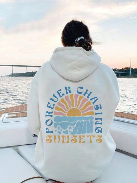 Forever Chasing Sunsets Hoodie, Aesthetic Beach Hooded Sweashirt, Ocean Beach Cozy Gildan Hoodie, Gift For Fall, Sunset Shirt Y2K 🌝 Forever Chasing Sunsets, Fall Sunset, Sunset Shirt, Chasing Sunsets, Hoodie Aesthetic, Gildan Hoodie, Shirt Y2k, Aesthetic Beach, Beach Aesthetic