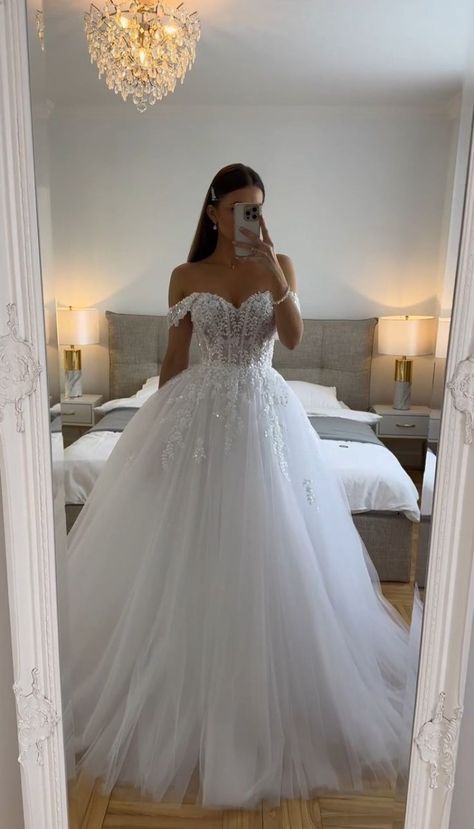 Wedding Dresses Near Me, Puffy Wedding Dresses, Long Bridal Gown, Unique Wedding Dresses, Simple Wedding Dress, Fairy Tale Wedding Dress, Pretty Wedding Dresses, Fancy Wedding Dresses, Cute Wedding Dress