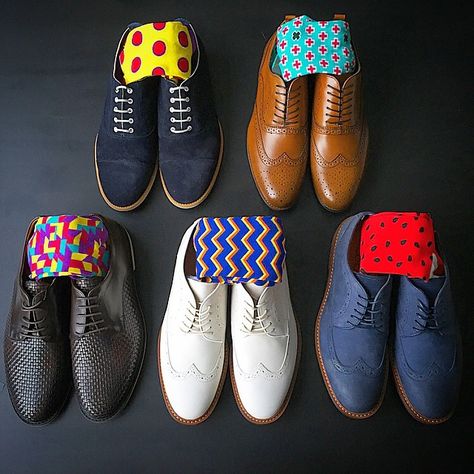 Which is your favorite? Dapper and stylish men's socks from Soxy! Gentleman Mode, Gq Style, Nike Acg, Happy Socks, Well Dressed Men, Gentleman Style, Men's Wardrobe, Nike Sb, Kanye West