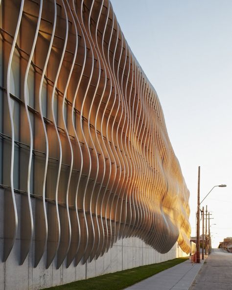 Zahner Factory Expansion / Crawford Architects (13) Building Skin, Factory Architecture, Wood Facade, Metal Facade, Facade Architecture Design, Parametric Architecture, Organic Architecture, Building Facade, Architecture Exterior