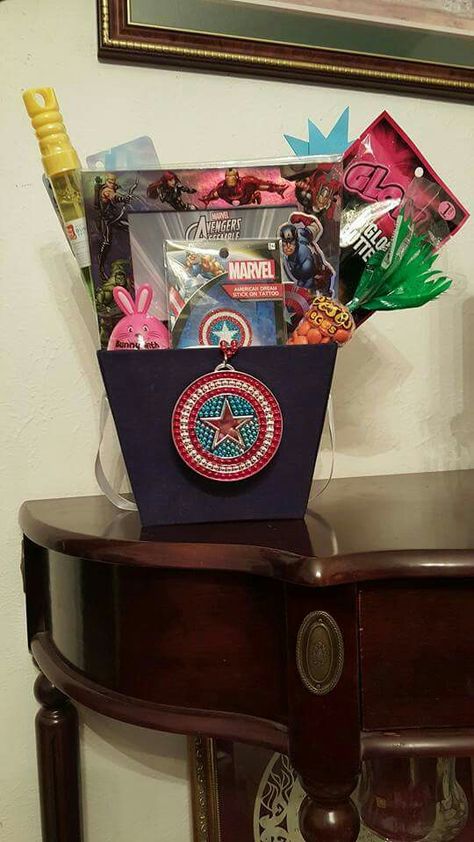 Marvel Captain America Custom Gift Basket by Charming Memories Marvel Gift Basket, Captain America Gifts, Marvel Gift, America Theme, Spiderman Gifts, Marvel Gifts, Marvel Captain America, Scarlet Witch, Gift Ideas For Men