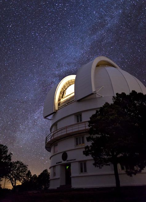 Fort Davis, Aerospace Engineering, Space Girl, West Texas, Stars At Night, Space Science, Astronomer, Space And Astronomy, Interstellar