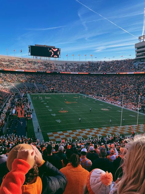 Umiami College, Ut Knoxville, Romanticizing College, U Of Miami, Neyland Stadium, Go Vols, Rocky Top, Dream School, University Of Miami