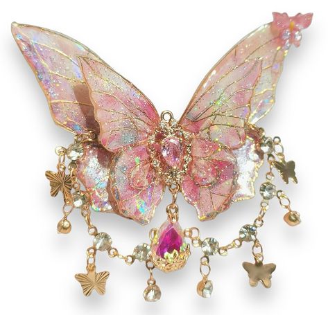 🦋✨ PRESALE Alert: Pink Twin Butterfly✨🦋（Brooch/ Hair clip/ Ring/ Necklace/ Leg chain/ Belly chain） Secure your very own piece of spring’s enchantment now and be amongst the first to adorn your locks with this exquisite accessory. Here’s why you’ll love the presale: 🎀 Early Bird Advantage: Presale ensures you’re ahead of the crowd. 🛍️ Exclusive First Access: Don’t wait until the official launch on May 1st – claim your butterfly now! 🚚 Guaranteed Delivery: All presale orders will be shipped o... Hair Brooch, Leg Chain, May 1st, Belly Chain, Butterfly Brooch, Early Bird, Dragonflies, Ring Necklace, Hair Clip