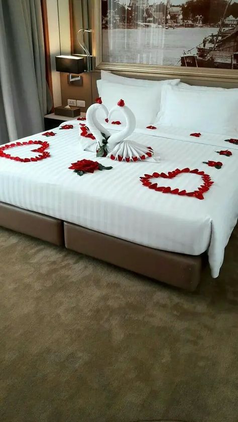 Mastering Valentine's Room Decor 2024: Romantic Bedrooms, Ideas for Him, and Simple Elegance | Your Guide to Love-Inspired Interior Design Love Bedroom Romantic, Romantic Bedrooms Ideas, Valentines Room Decor, Romantic Decorating Ideas, Valentines Room, Valentine Bedroom, Valentine Bedroom Decor, Valentines Bedroom, Romantic Bedrooms