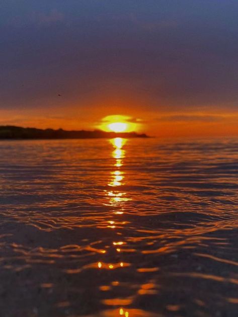 Sunrise Reflection On Water, Sunrise Over Water, Sunlight On Water, Class Painting, School Works, Aesthetic Sunrise, Sunlight Photography, Lake Aesthetic, The Book Of Romans