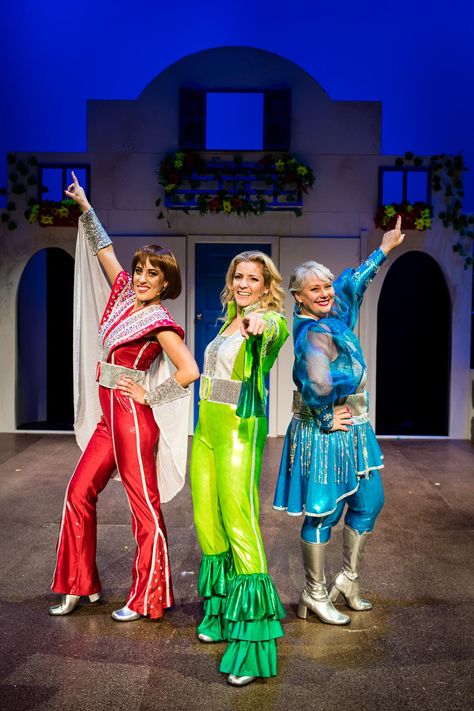 Mamma Mia Musical Costumes, Mama Mia Costumes, Mamma Mia Disco Outfits, Disco Themed Outfits, Abba Fancy Dress, Mamma Mia Disco, Mamma Mia Musical, Mia Vibes, 70’s Disco