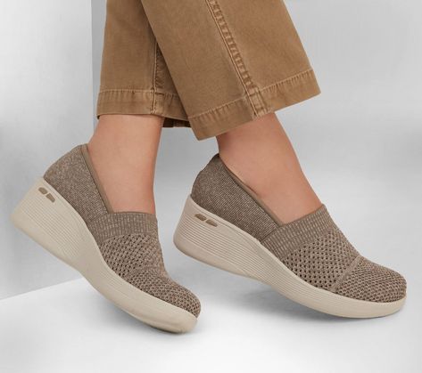 Shop the Pier-Lite - Wow Factor | SKECHERS Sketchers Outfits, Comfortable Walking Shoes Women, Skechers Shoes Women, Eastern Fashion, Sketchers Shoes, Comfortable Walking Shoes, Orthopedic Shoes, Walking Shoes Women, Wide Shoes