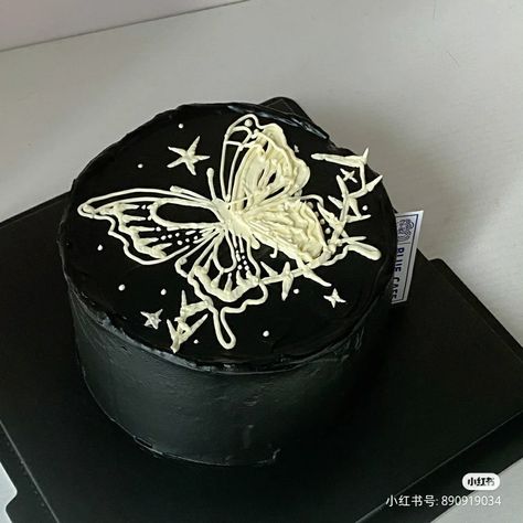 Bentos Cake, Design Kue, Coffin Cake, Korean Pastry, Birth Cakes, Chocolate Cake Designs, Korean Cake, Simple Cake Designs, Fairy Cake