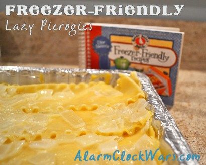 This freezer-friendly recipe for Lazy Pierogies is the easy way to make homemade pierogies. Just layer all the ingredients like lasagna! Crock Pot Salisbury Steak, Lazy Pierogi Recipe, Homemade Pierogies, Salisbury Steak Crockpot, Pierogi Casserole, Lazy Man, Pierogi Recipe, Homemade Comfort Food, Freezer Recipes