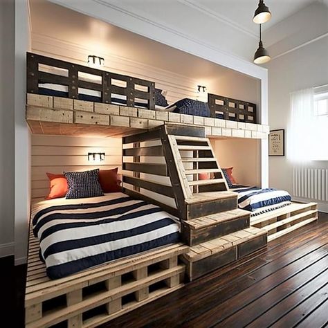 Pallet Bunk Beds, Wooden Pallet Ideas, Diy Pallets, Pallet Ideas, Bunk Beds