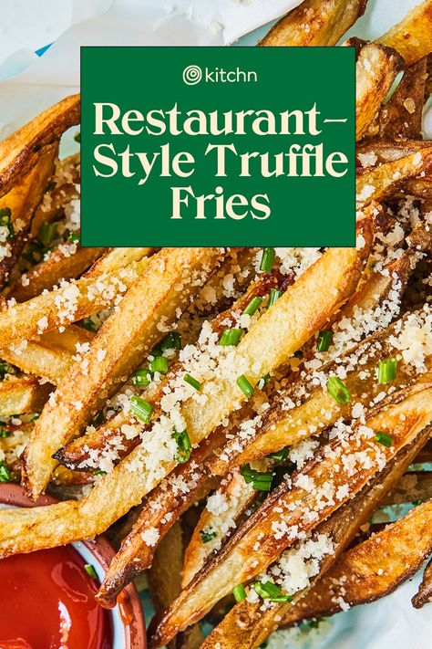 Truffle Fries Recipe, Parmesan French Fries, Truffle Oil Recipes, Fries At Home, Parmesan Truffle Fries, Easy Truffles, Homemade Truffles, Homemade Fries, French Fries Recipe