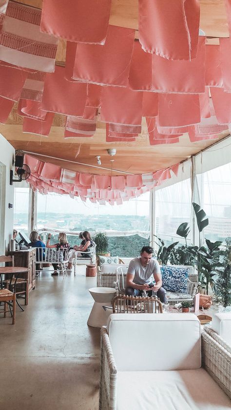 8 Most Instagrammable Spots in Austin, Texas Austin Birthday Weekend, Austin Texas Photography Locations, Austin Texas Bachelorette Party, Austin Texas Aesthetic, Texas Cocktails, Texas Bachelorette Party, Austin Texas Photography, Austin Murals, Downtown Austin Texas