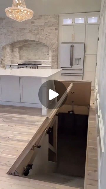 Hidden Ceiling Storage, Hidden Staircase Under Kitchen Island, Hidden Storage Furniture, Clever Home Ideas, Hidden Storage Wall, Hidden Furniture, Hidden Storage Ideas, Tiny House Storage Ideas, Smart Home Ideas