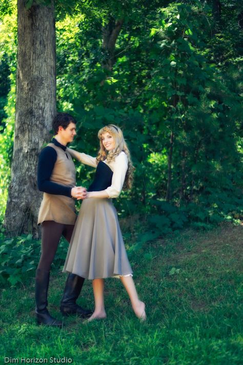 Briar Rose and Prince Phillip: Sleeping Beauty Cosplay! @Gillian Lanyon Lanyon Lanyon Lanyon Lanyon Gurish Sleeping Beauty Cosplay, Hallowen Costume, Silver Linings, Princess Cosplay, Prince Phillip, Briar Rose, Disney Cosplay, Amazing Cosplay, Disney Costumes