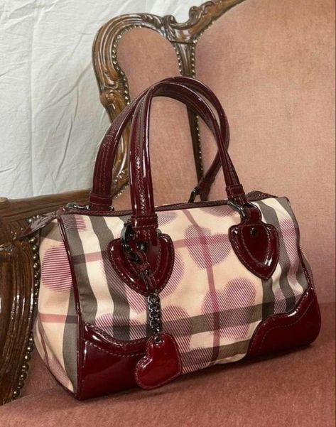 #fashion #1 #aesthetic #tiktok #burberry #burberrybag #purses #pursesandhandbags #pursesandbags #purseaccessories #heart #hearts #designer #designerwear #designerbags #cutepurse #aesthetic #aesthetictumblr #aestheticstyle #90s #90sfashion #90sstyle #90saesthetic #y2k #y2kfashion #y2kaesthetic #y2kstyle #y2kstreetwear #y2kpurse Heart Handbag, Girly Bags, Heart Bag, Fancy Bags, Pretty Bags, Burberry Handbags, Cute Purses, Cute Bags, Looks Vintage