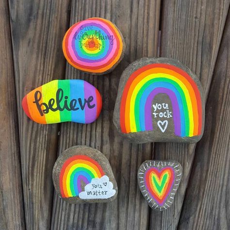 Art School Supplies, Rainbow Rocks, October 3rd, Rainbow Paint, Painted Rainbow, Painted Rocks Kids, Rainbow Painting, Painted Rocks Craft, Painted Rocks Diy