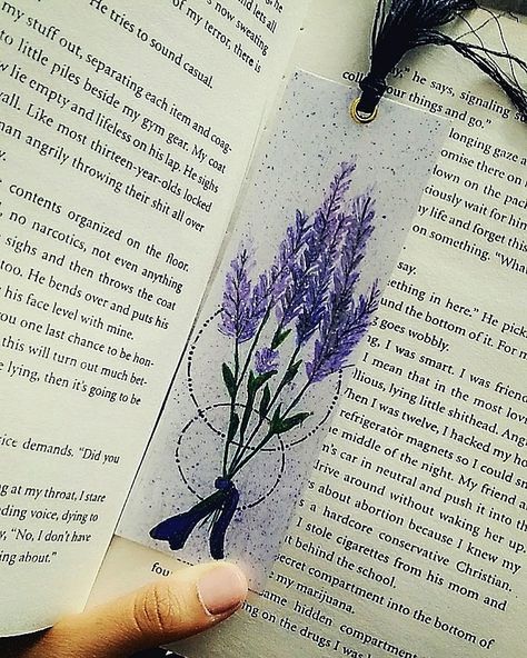 Diy Bookmarks Acrylic Paint, Lavender Bookmark, Hand Art Kids, Calligraphy Doodles, Bookmark Designs, Handmade Bookmarks Diy, Cactus Drawing, Diy Crafts Bookmarks, Watercolor Paintings Nature